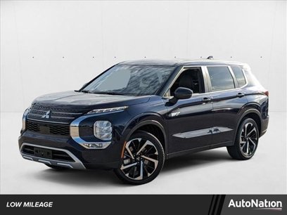 Used 2025 Mitsubishi Outlander SE