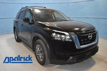 Certified 2025 Nissan Pathfinder SV