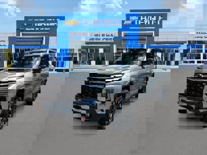 Certified 2025 Chevrolet Traverse Z71