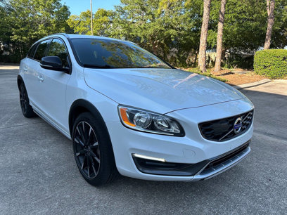 Used 2016 Volvo V60 T5 Cross Country w/ Convenience Package