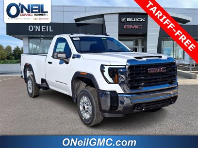 New 2025 GMC Sierra 2500 Pro w/ Convenience Package