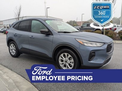 New 2025 Ford Escape Active w/ Cold Weather Package