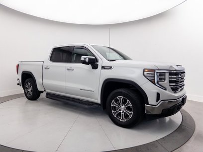 Used 2022 GMC Sierra 1500 SLT w/ SLT Convenience Package