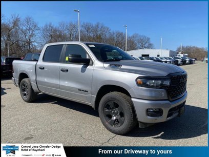 New 2025 RAM 1500 Tradesman w/ Night Edition