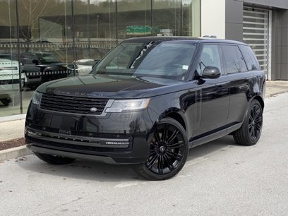 New 2025 Land Rover Range Rover SE