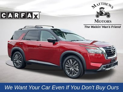 Used 2022 Nissan Pathfinder SL