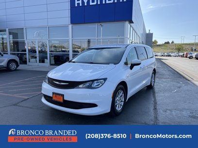 Used 2022 Chrysler Voyager LX