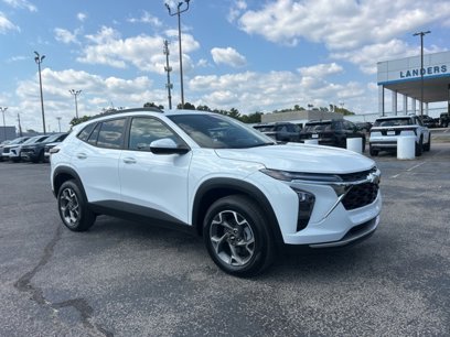 New 2025 Chevrolet Trax LT w/ Driver Confidence Package