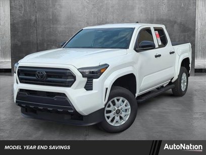 New 2024 Toyota Tacoma SR