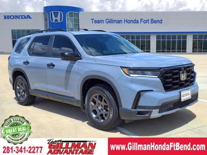Used 2025 Honda Pilot TrailSport