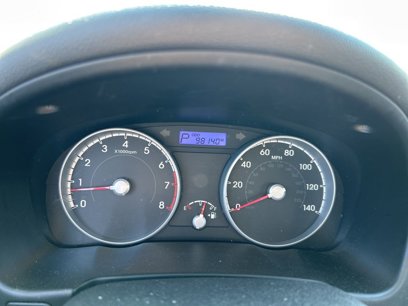 Used 2010 Hyundai Accent GS w/ Premium Pkg 3