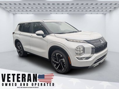 New 2024 Mitsubishi Outlander SE