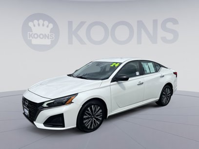 Used 2024 Nissan Altima 2.5 SV
