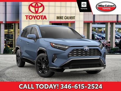 New 2025 Toyota RAV4 SE