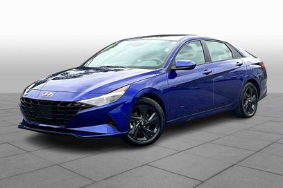 Certified 2022 Hyundai Elantra SEL w/ Convenience Package