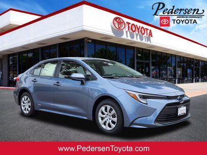 New 2025 Toyota Corolla LE
