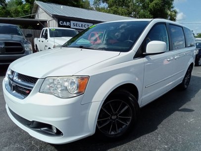 Used 2017 Dodge Grand Caravan SXT