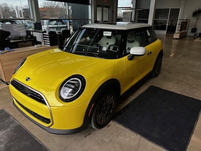 New 2025 MINI Cooper 2-Door Hardtop