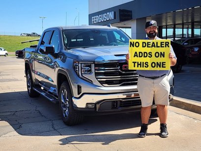 New 2025 GMC Sierra 1500 SLT w/ SLT Premium Plus Package