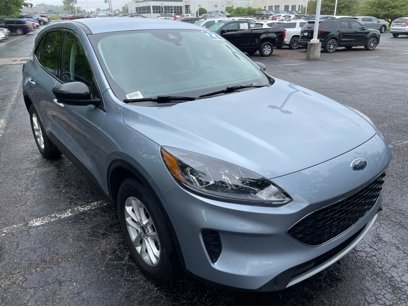 Used 2022 Ford Escape SE w/ Convenience Package