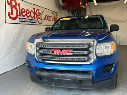 Used 2019 GMC Canyon 2WD Crew Cab w/ Convenience Package
