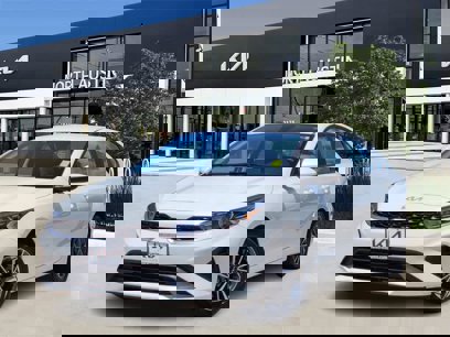 Certified 2023 Kia Forte LXS