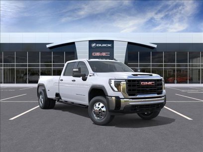 New 2025 GMC Sierra 3500 Pro