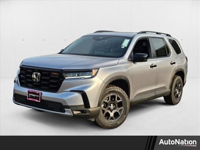 New 2025 Honda Pilot TrailSport