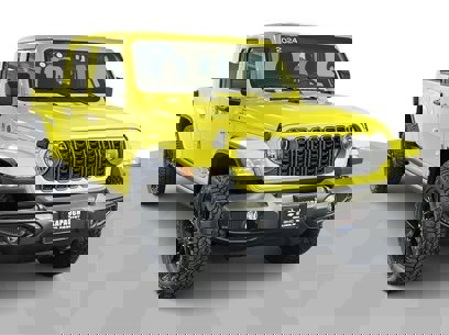 Used 2024 Jeep Gladiator Sport