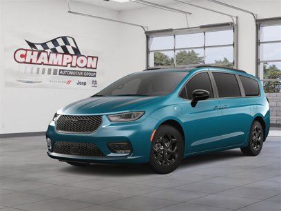 New 2025 Chrysler Pacifica Select