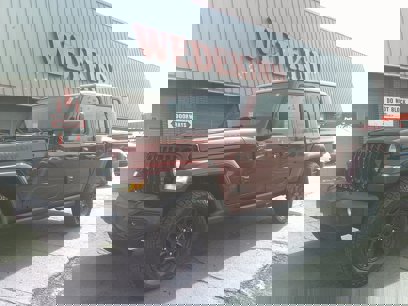 Used 2021 Jeep Gladiator Sport