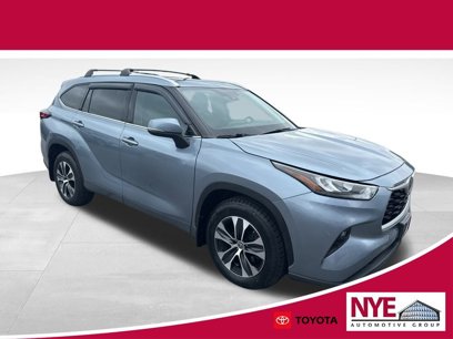 Used 2020 Toyota Highlander XLE