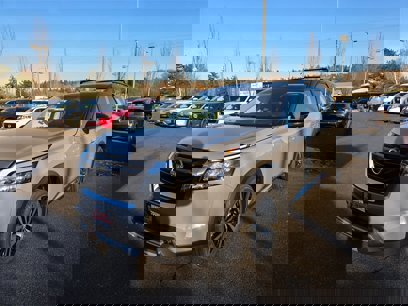 New 2025 Nissan Pathfinder SL w/ SL Premium Package