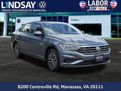Used 2020 Volkswagen Jetta SE w/ SE Cold Weather Package