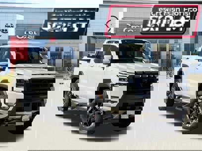 New 2025 Nissan Frontier PRO-4X