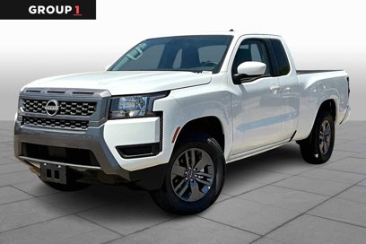 New 2025 Nissan Frontier SV