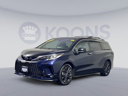 Used 2022 Toyota Sienna XSE