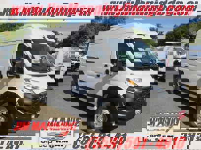 New 2023 RAM ProMaster 2500 w/ Convenience Group