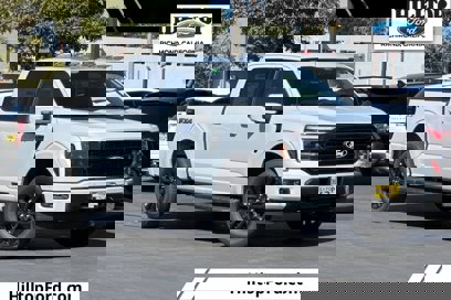 New 2025 Ford F150 Lariat w/ Equipment Group 501A Mid