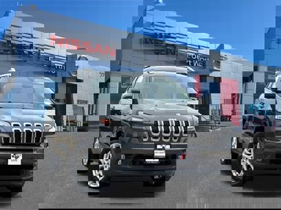 Used 2017 Jeep Cherokee Latitude w/ Safety/Convenience Group
