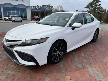 Used 2021 Toyota Camry SE