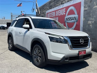 New 2025 Nissan Pathfinder SV
