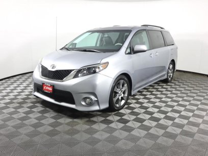 Used 2014 Toyota Sienna SE