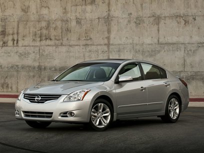 Used 2012 Nissan Altima 3.5 SR w/ Sport Pkg