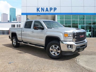 Used 2018 GMC Sierra 2500 SLE w/ SLE Preferred Package