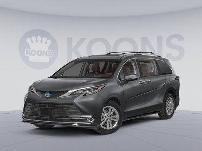 New 2025 Toyota Sienna Platinum