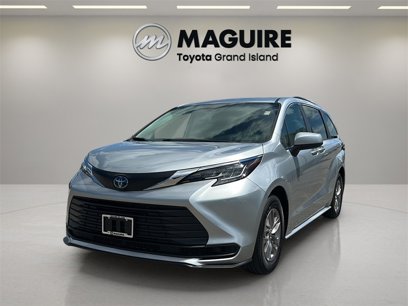 Used 2023 Toyota Sienna LE
