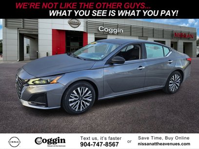 Used 2024 Nissan Altima 2.5 SV