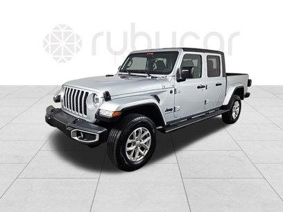 Used 2023 Jeep Gladiator Sport