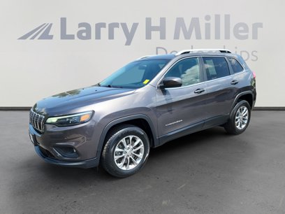Used 2019 Jeep Cherokee Latitude Plus w/ Cold Weather Group